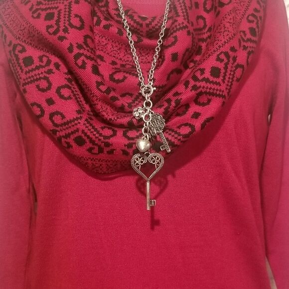 2 Piece Red/Blk Sweater w/ Scarf SET Small - Picture 3 of 6